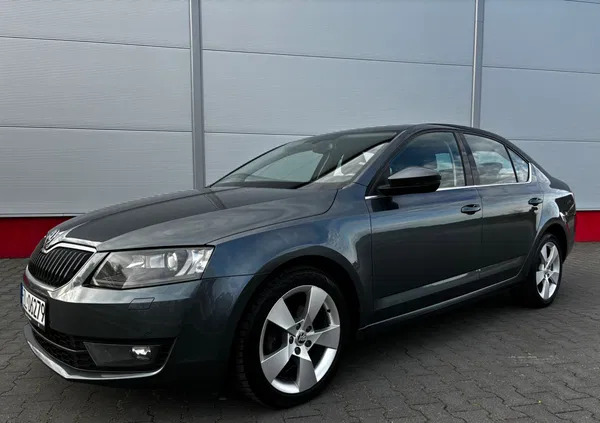 skoda octavia jastrowie Skoda Octavia cena 45900 przebieg: 242000, rok produkcji 2016 z Jastrowie